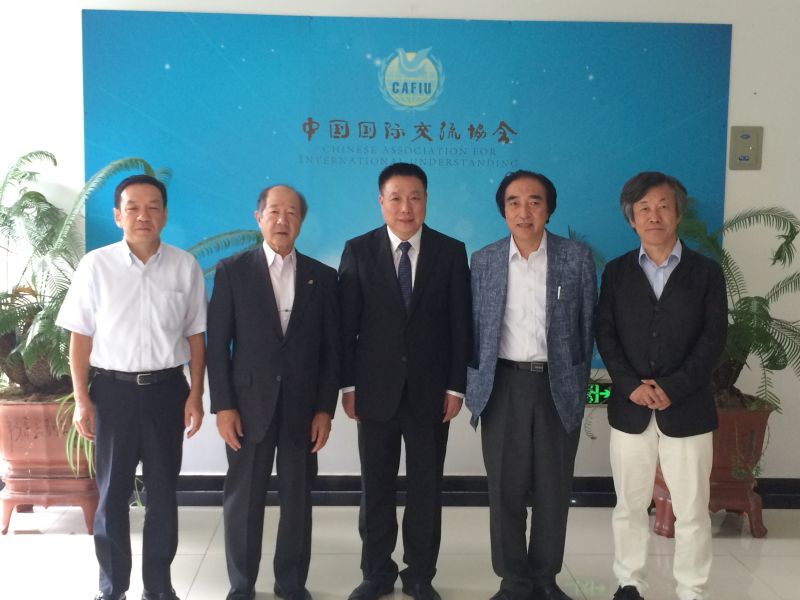 朱锐秘书长会见日中友协代表团